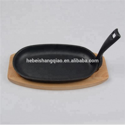 Cast iron Sizzling plate Fajita pan Cast Iron Sizzle Pan With Wooden Server